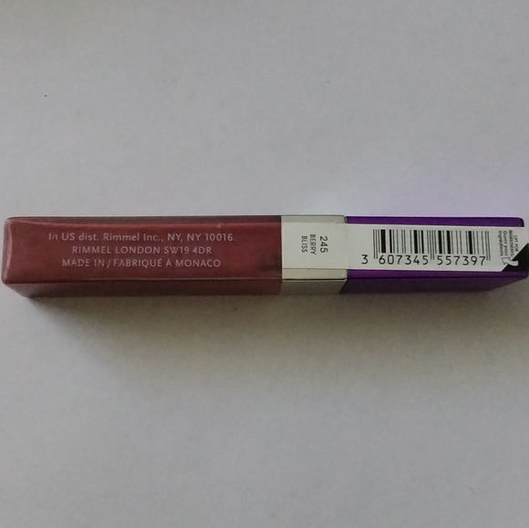 Rimmel Moisture Renew Cream Lipgloss - Picture 3 of 6